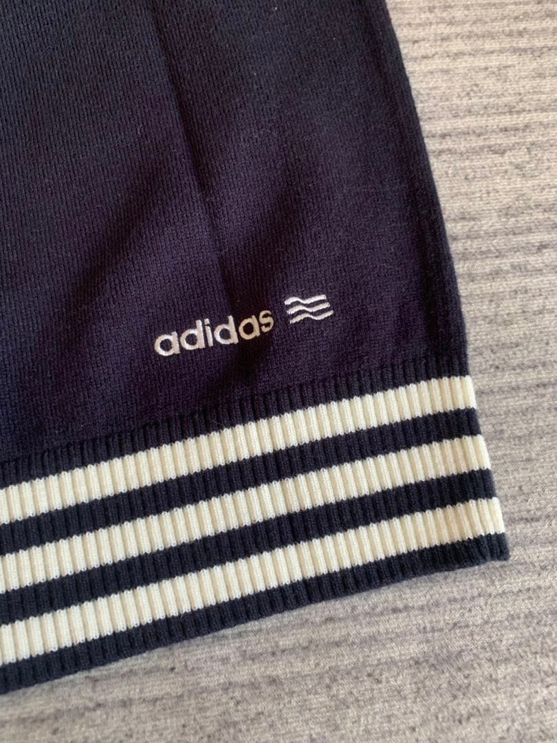 新品タグ付 adidas レディース ゴルフ ベスト ネイビー Mの写真6枚目