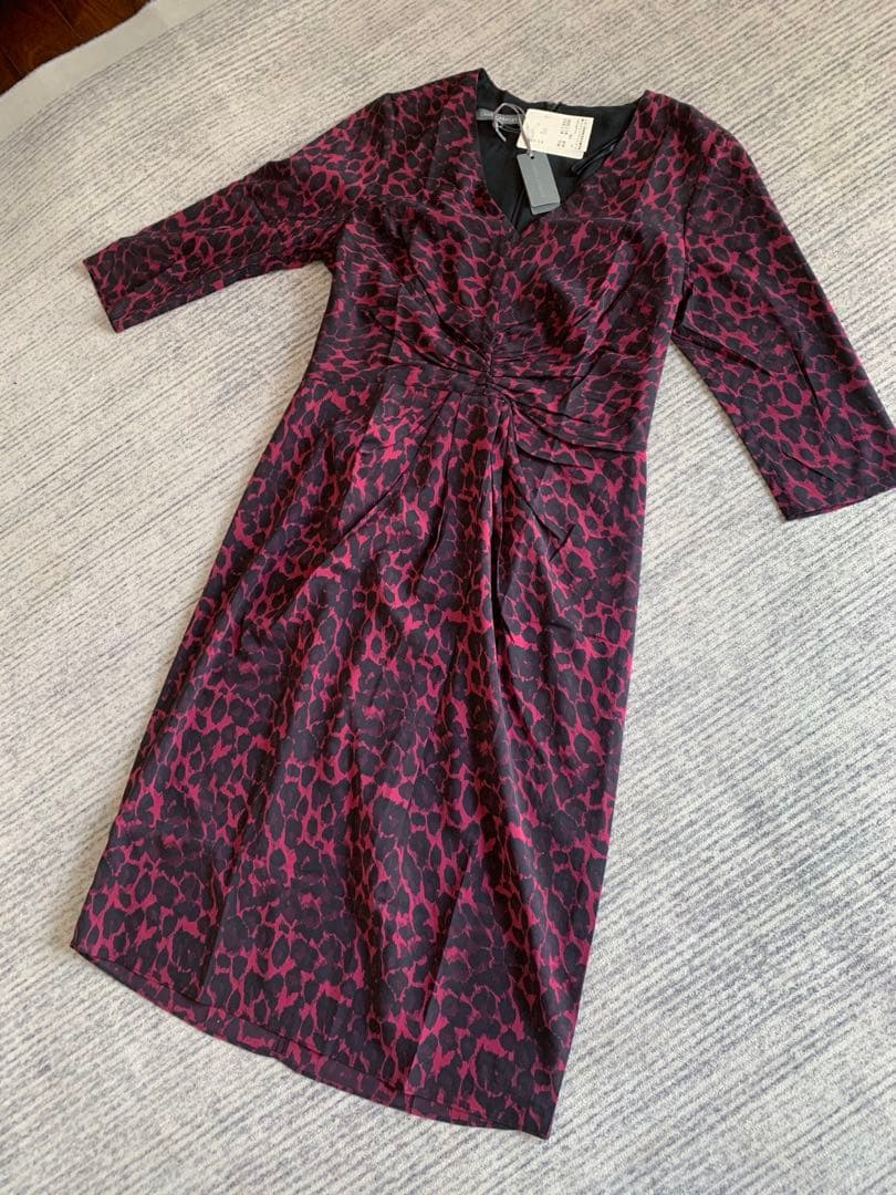 LAURA ASHLEY シルク ワインレオパード ワンピース 新品タグ付 11の写真2枚目