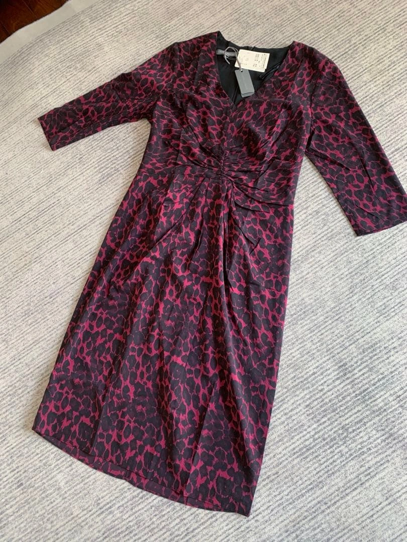 LAURA ASHLEY シルク ワインレオパード ワンピース 新品タグ付 11の写真2枚目