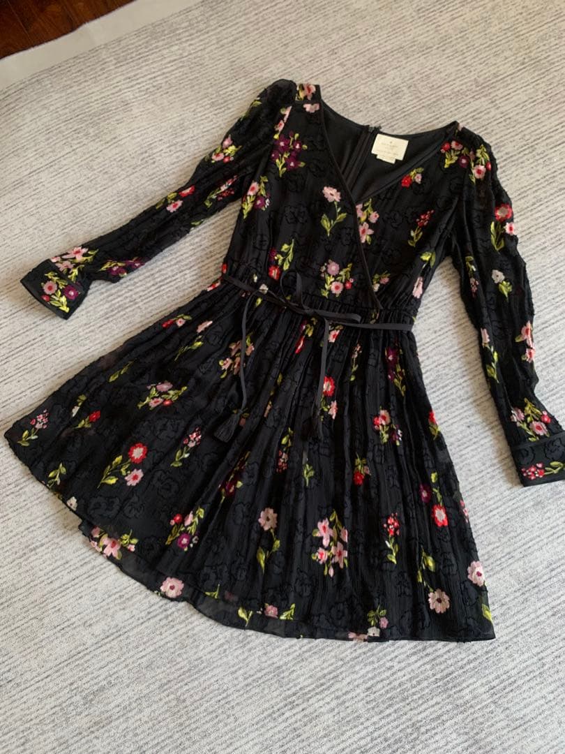 新品同様 kate spade new york 花柄ワンピース サイズ4