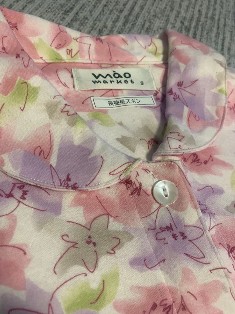 新品 máo market パジャマ 花柄 Sサイズの写真3枚目