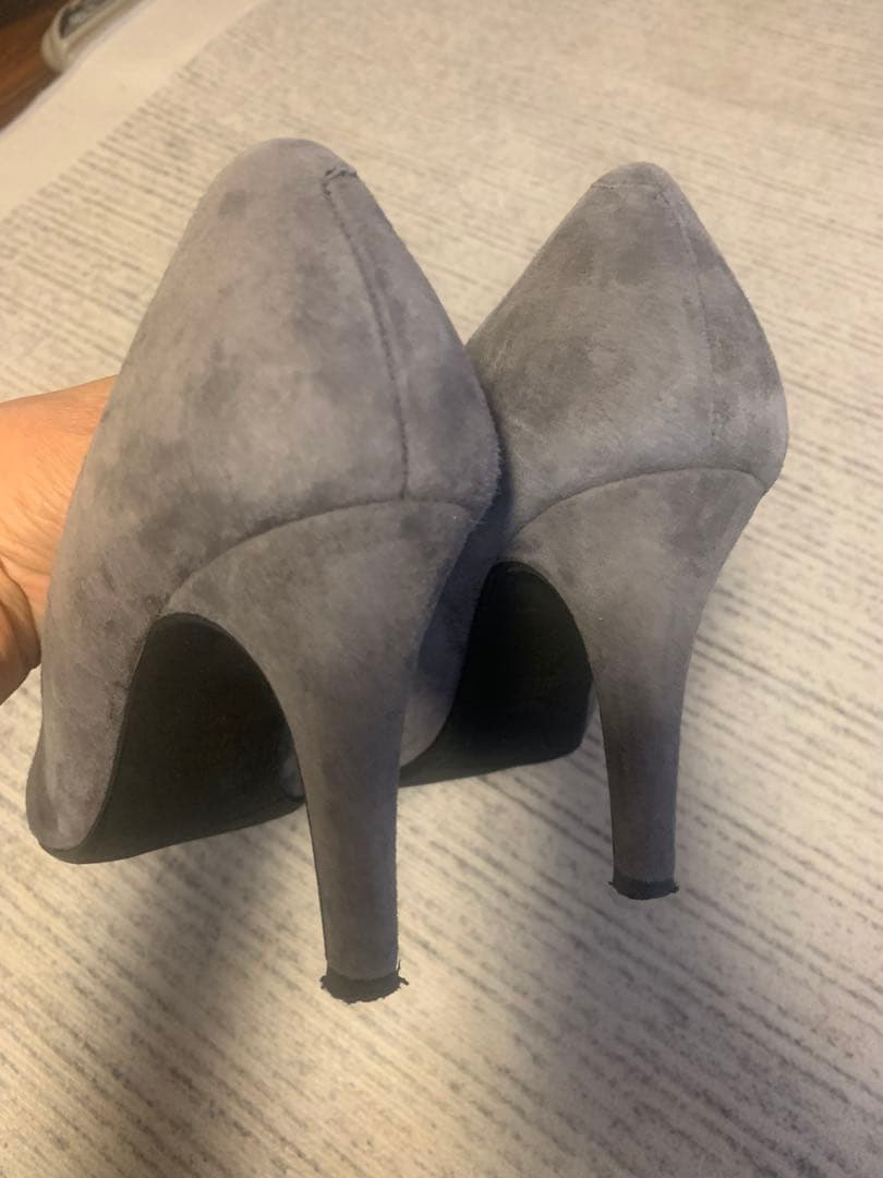 美品　DIANA ダイアナ スエード パンプス グレー　23.5の写真6枚目