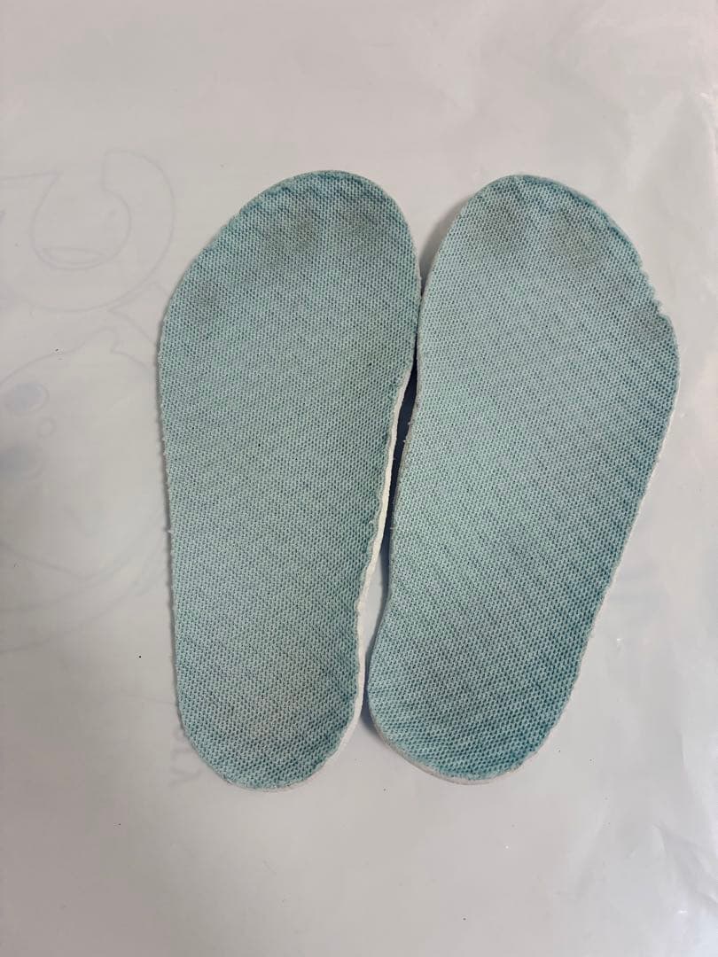 New Balance キッズスニーカー グレーの写真7枚目