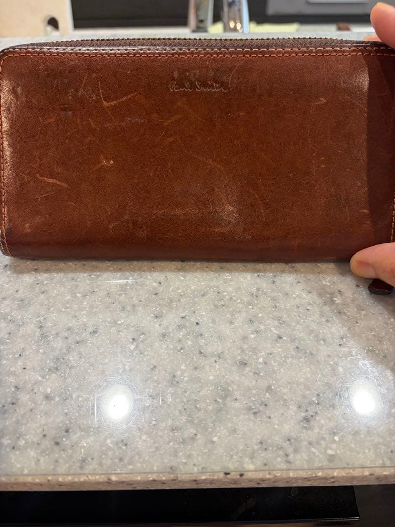 Paul Smith ポールスミス 長財布 ラウンドファスナー ブラウンの写真2枚目