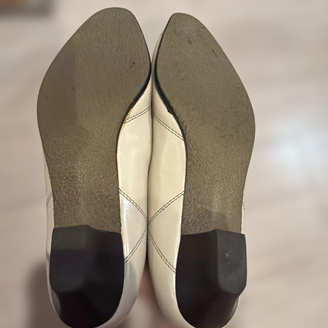 Hush Puppies パンプス ベージュ 23.5cmの写真4枚目