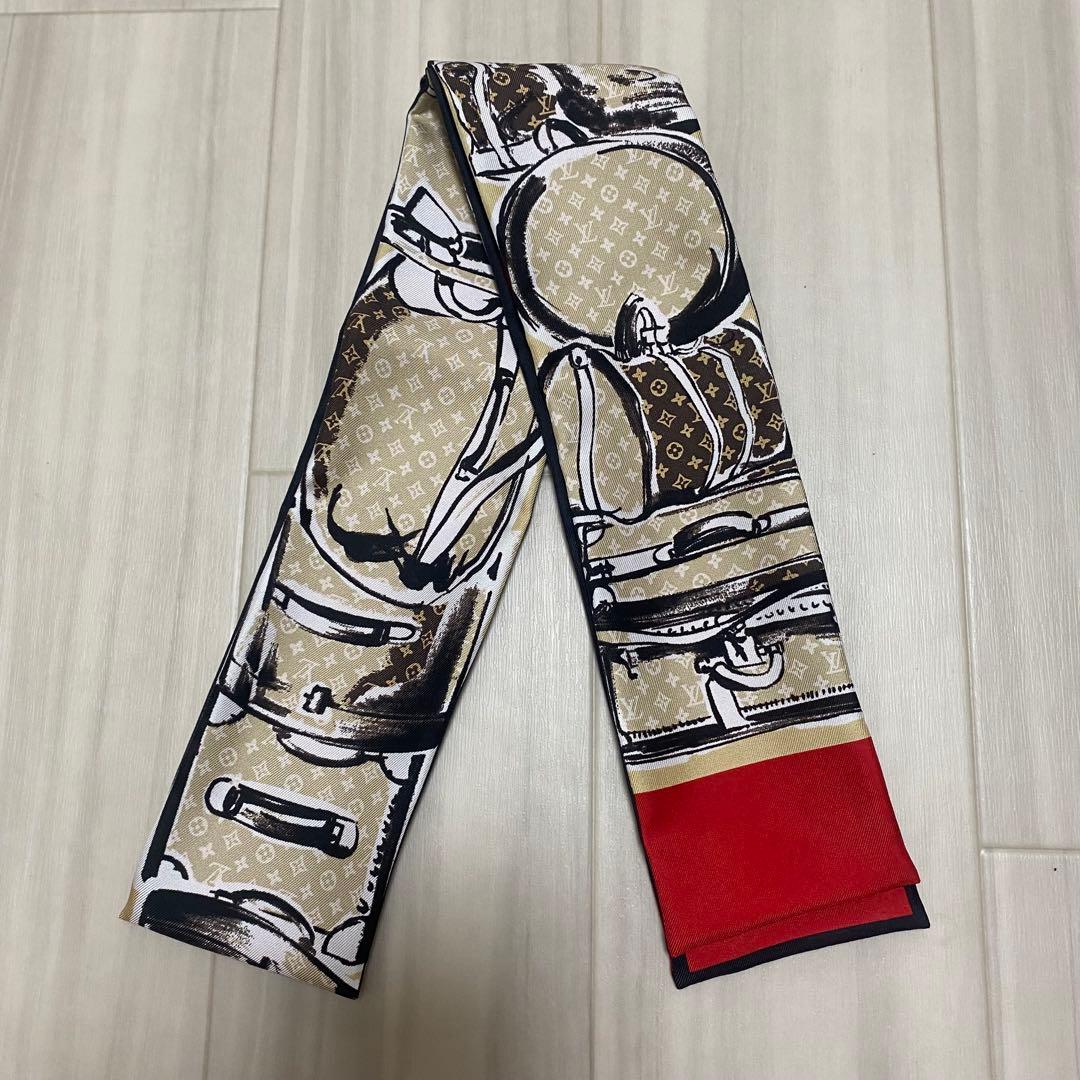 【新品】LOUIS VUITTON ルイヴィトン バンドートランク スカーフの写真2枚目
