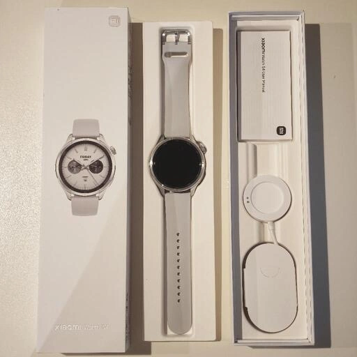 【試着のみ・超美品】Xiaomi Watch S4 Silver 本体 スマートウォッチ