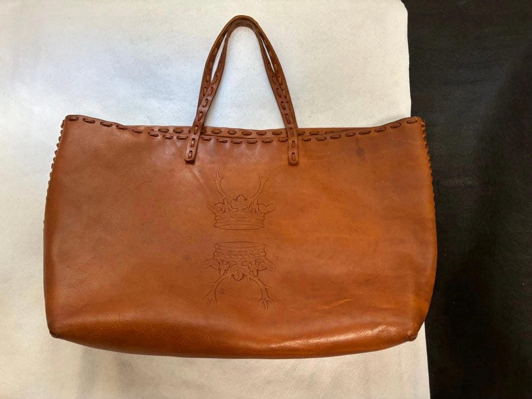 FENDI ヴィンテージレザートートバッグの写真2枚目