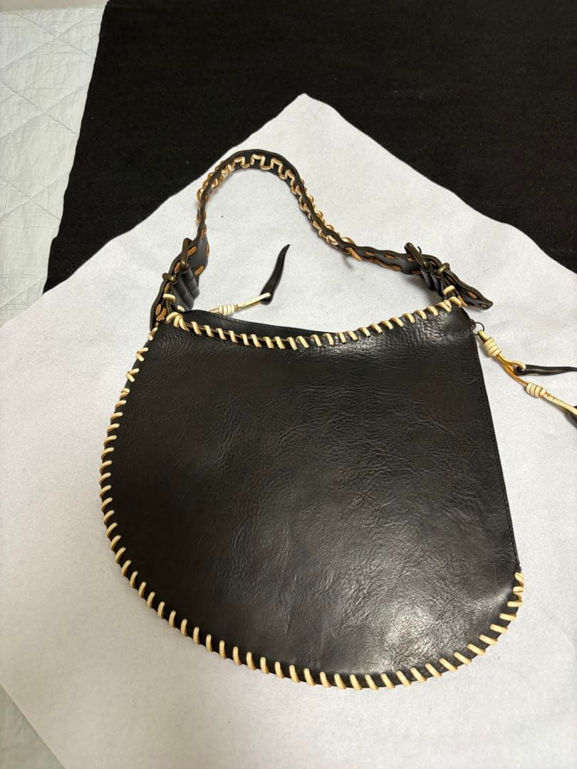 FENDI レオパード柄 ショルダーバッグの写真2枚目