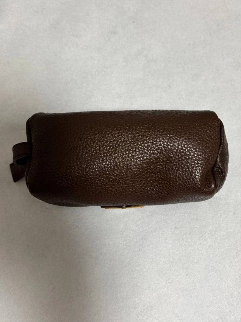 PRADA ポーチ ブラウン レザーの写真4枚目