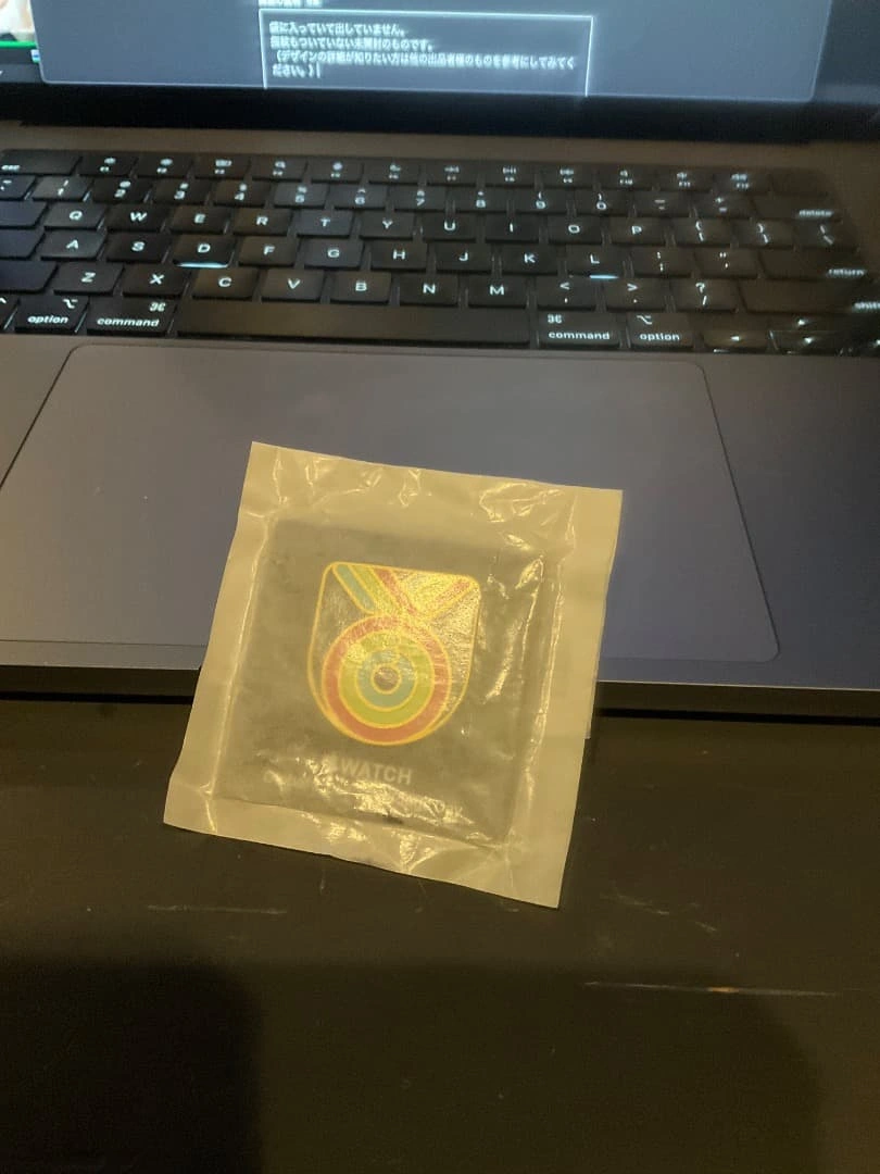 Apple Watch 10周年記念 非売品 ピンバッジ(未開封)の写真2枚目