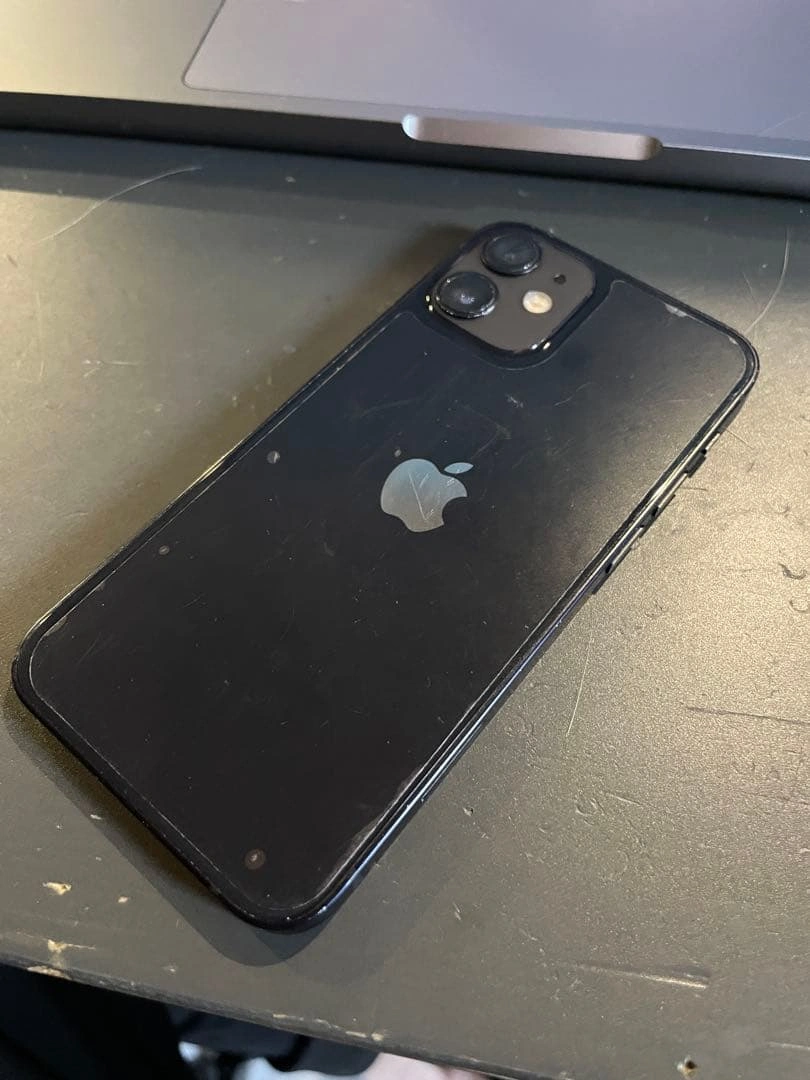 【ジャンク】美品iPhone12mini 128GB SIMフリーの写真2枚目