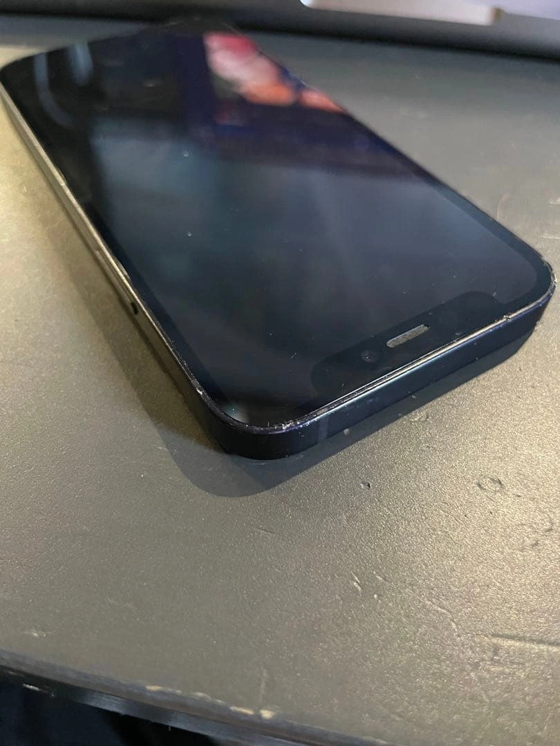 【ジャンク】美品iPhone12mini 128GB SIMフリーの写真4枚目