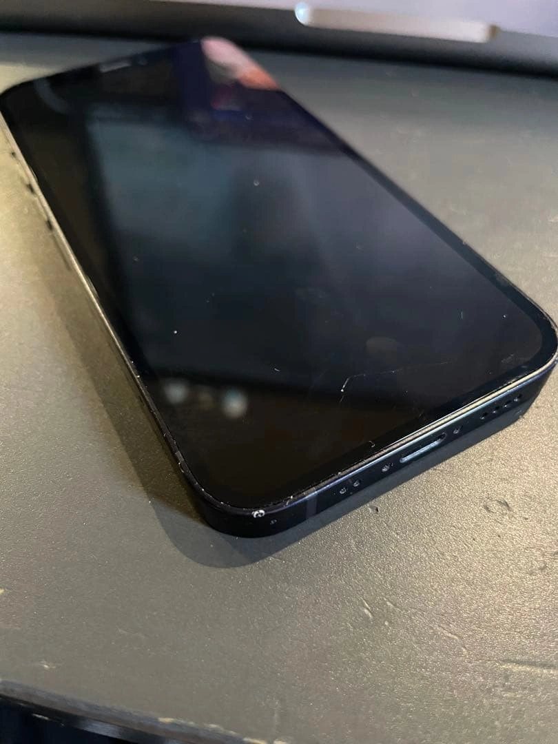 【ジャンク】美品iPhone12mini 128GB SIMフリーの写真9枚目