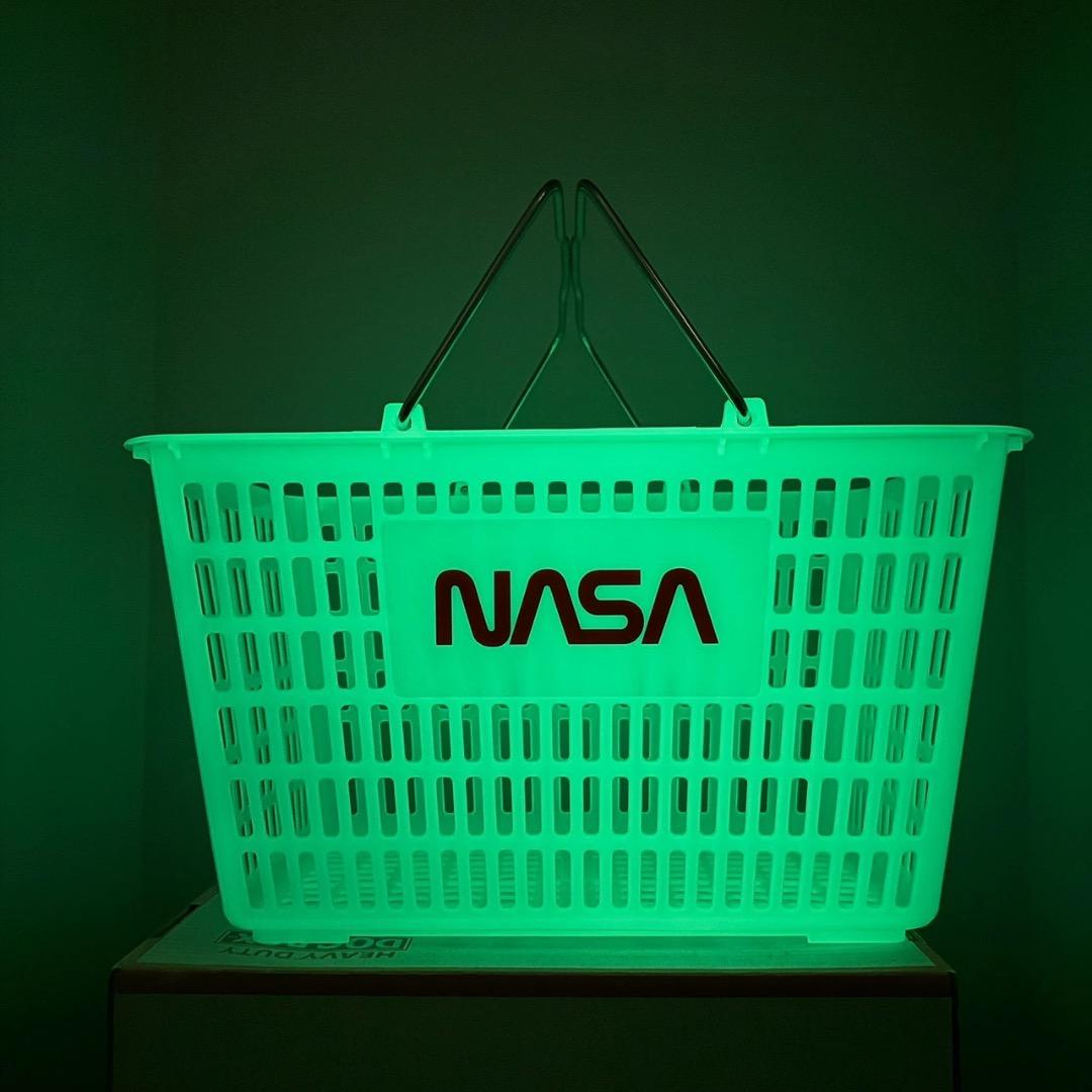 蓄光 × NASA。ずるい買い物カゴ 。US業務用 暗闇で光るぜ！
