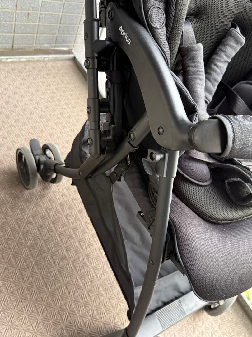 アップリカ Aprica ベビーカー ラクーナクッションフリープラスACの写真4枚目