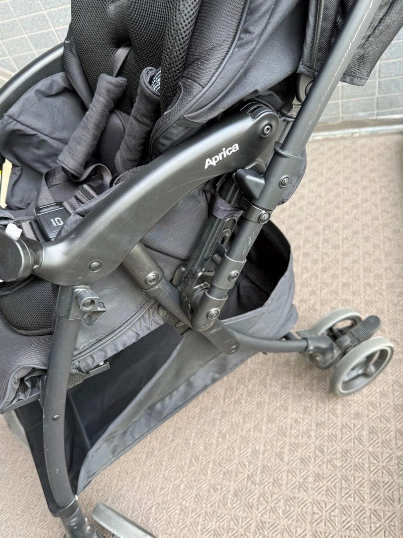 アップリカ Aprica ベビーカー ラクーナクッションフリープラスACの写真5枚目