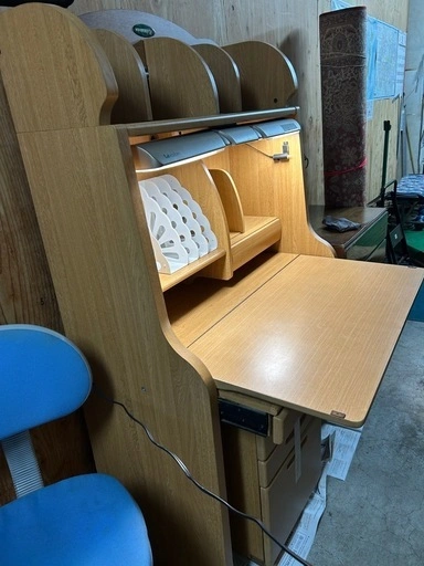 ニトリ学習机セットの写真2枚目