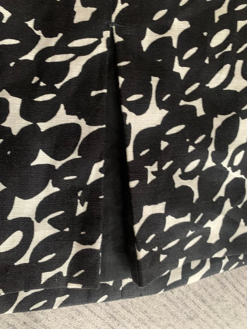 新品タグ付 Max Mara(マックスマーラ)リネン(麻) スーツ 38の写真7枚目
