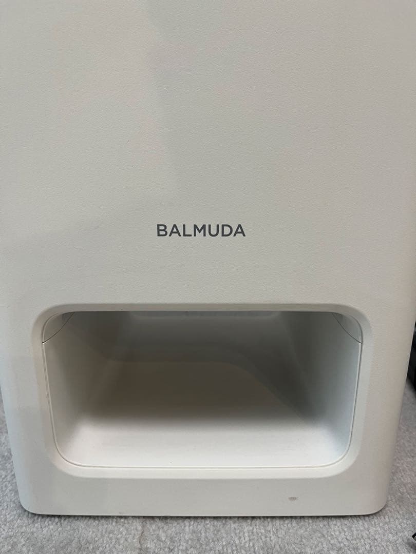 BALMUDA The Pure 空気清浄機 A01A-WH 本体の写真2枚目