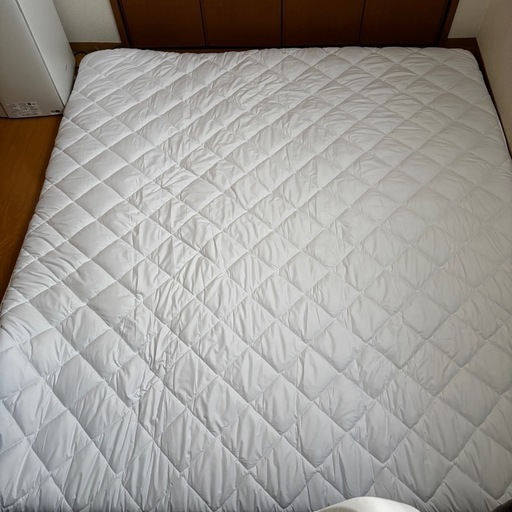 【ほぼ未使用】タンスのゲン キングサイズ敷布団 200 x 210cm 厚み8cm