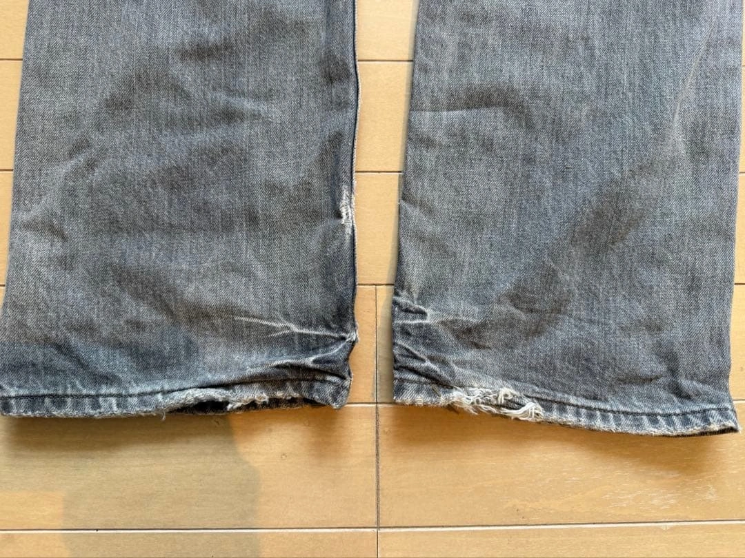 値下げ!【Levi’s 501】ダメージ加工 ブラック/グレーデニム W34の写真5枚目