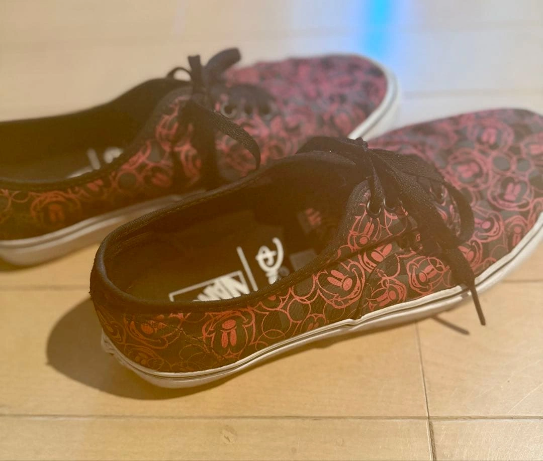 最終値下げ 美品/レア VANS × Disney コラボスニーカー27.5cmの写真3枚目