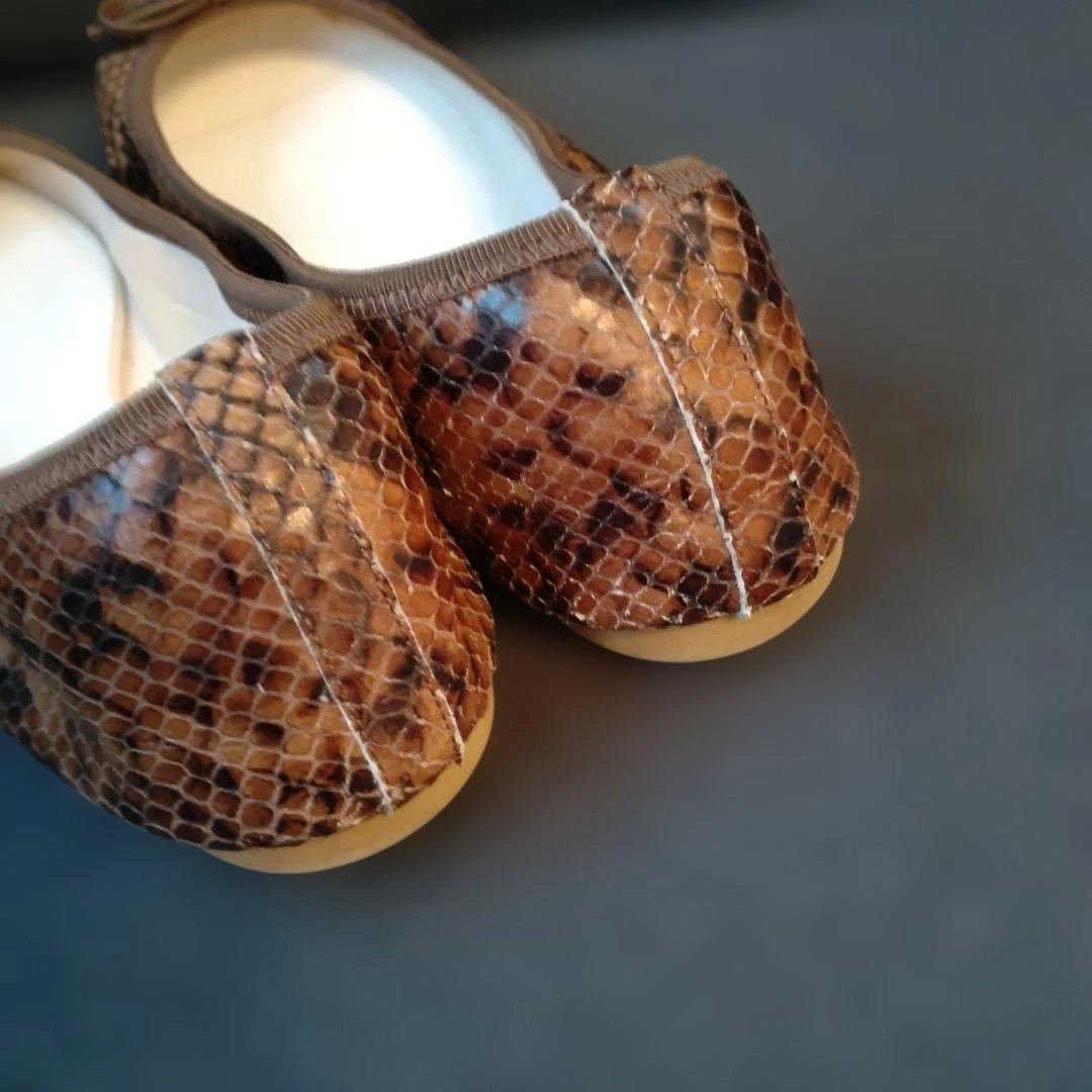 kurun TOKYO パイソン柄 バレエシューズ 2足セットの写真3枚目
