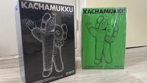 KAWS カチャムック ガチャピン ムック フィギュア 【箱あり】