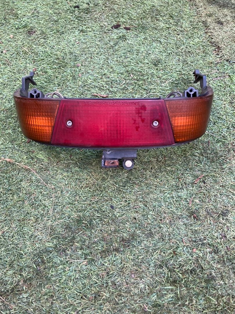 v100 TOKAI DENSO テールランプ
