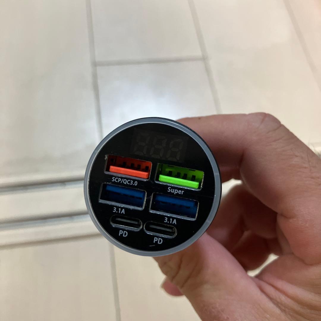 未使用品　シガーソケットUSB チャージャー 6ポート