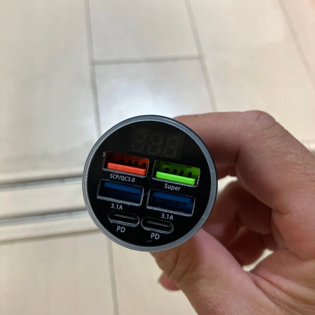 未使用品 シガーソケットUSB チャージャー 6ポート