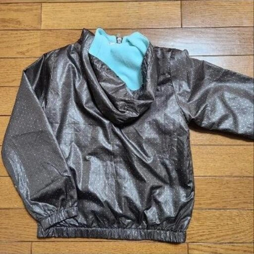 女の子 アウター シャカシャカ ウインドブレーカー 130cm MultiPalsの写真2枚目
