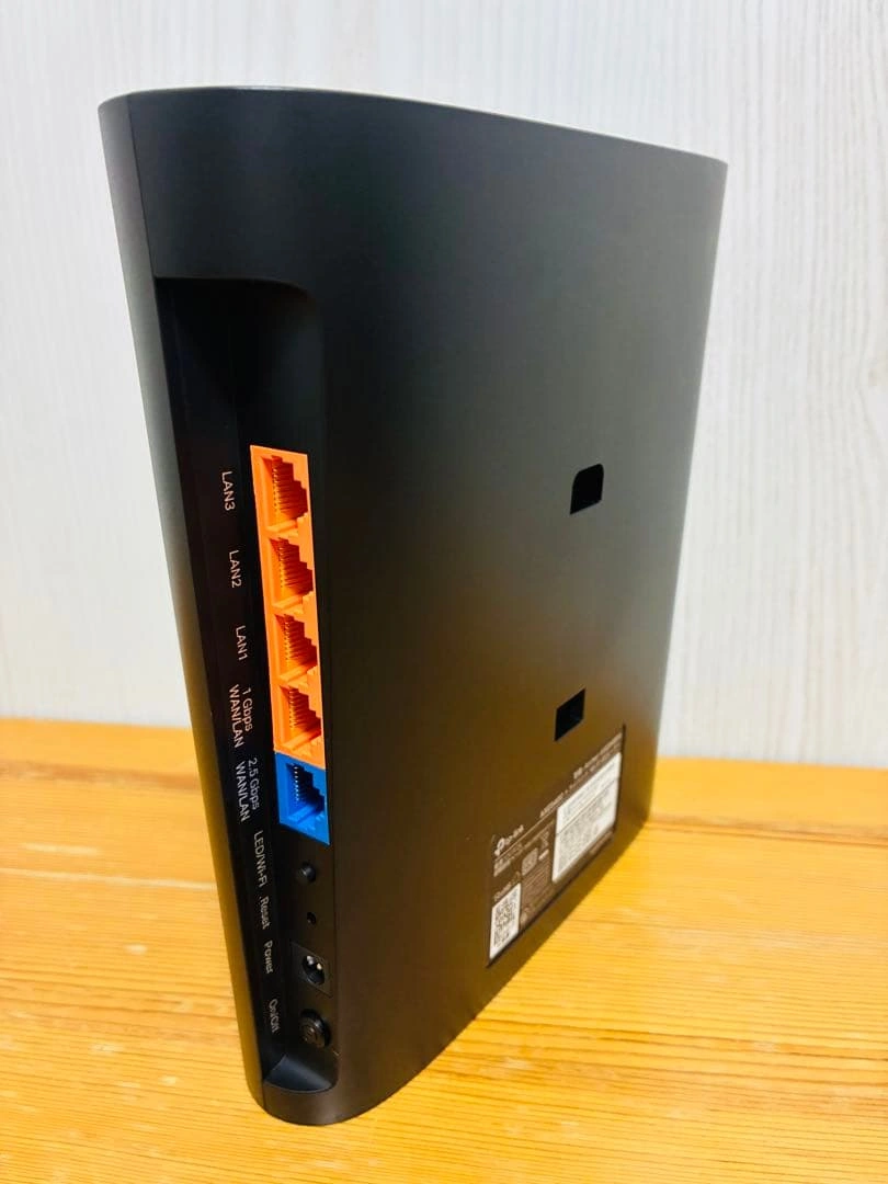 ★美品★ TP-Link Archer AXE5400V 無線 Wi-Fi 6Eの写真4枚目