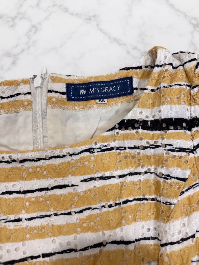 【美品】M’S GRACY 刺繍レース ベルト付ワンピース 36 Sの写真4枚目