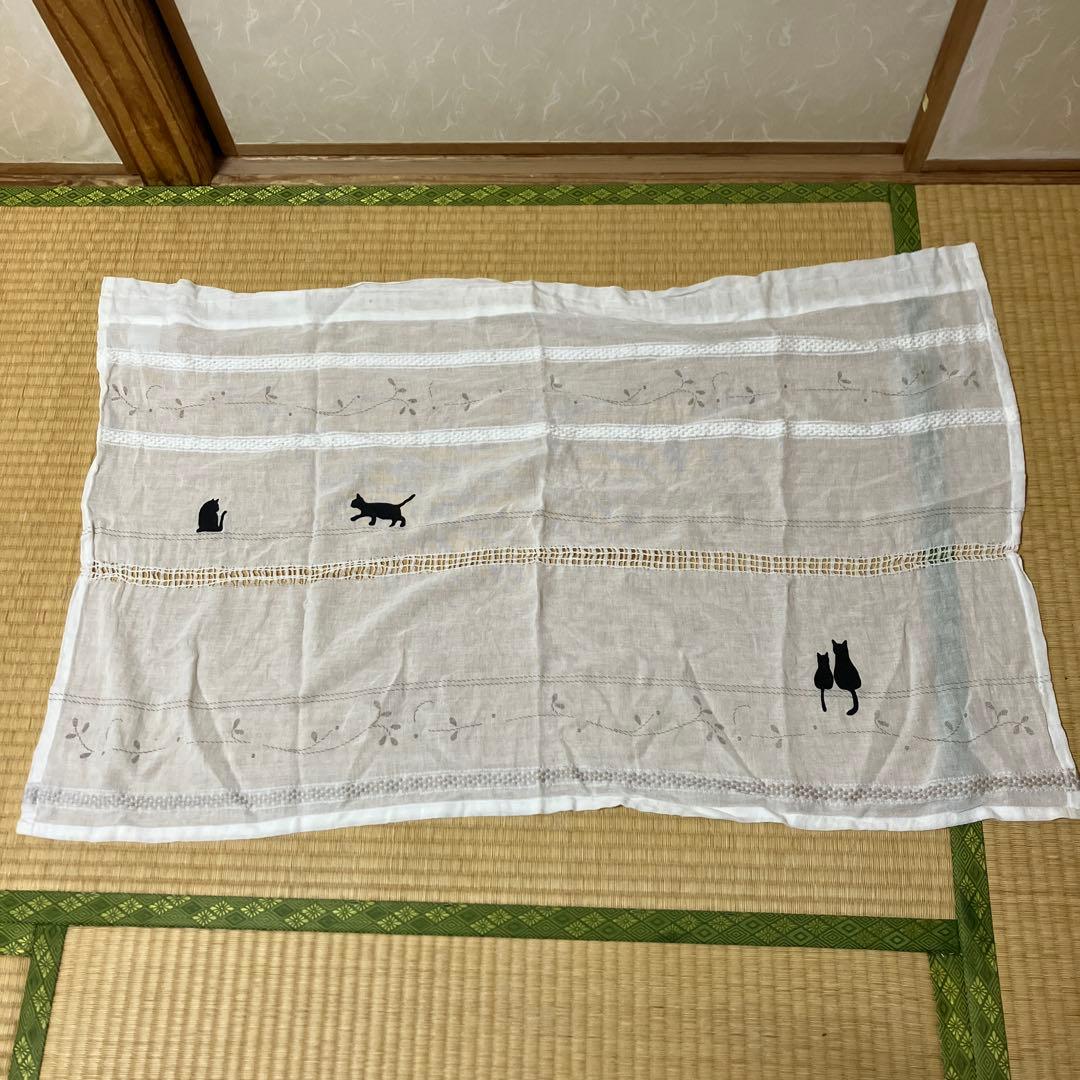 猫のシルエットカフェカーテン