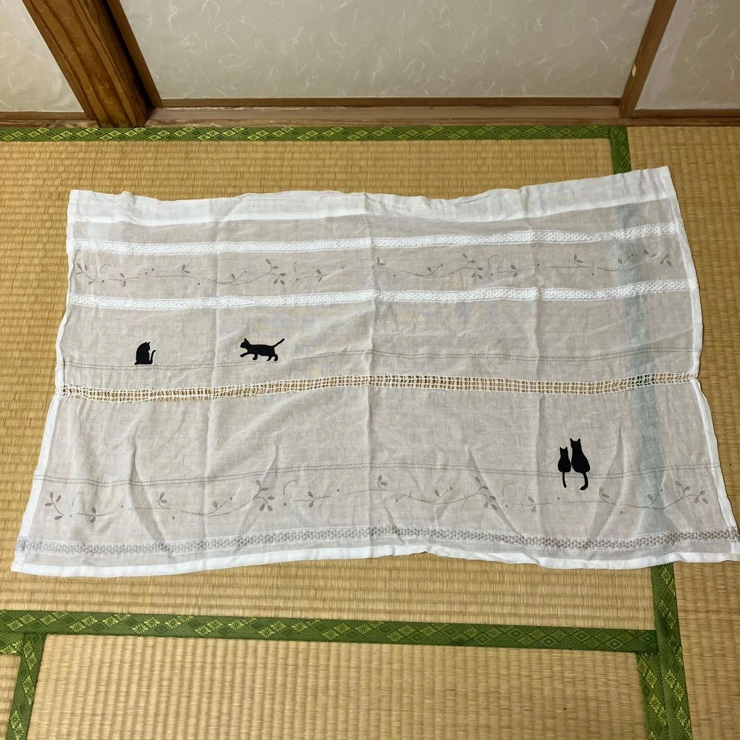 猫のシルエットカフェカーテン