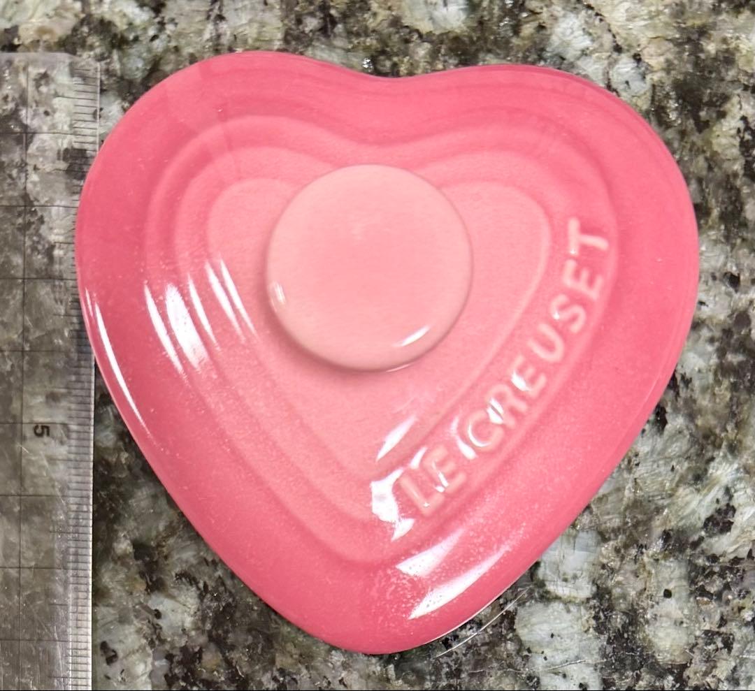 Le Creuset ハート型陶器ボックス ピンクの蓋のみ