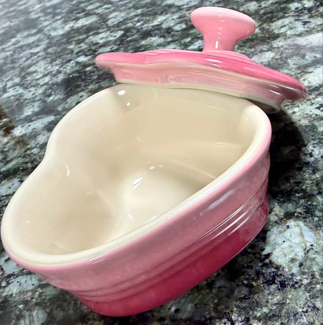 Le Creuset ハート型陶器ボックス ピンクの蓋のみの写真4枚目