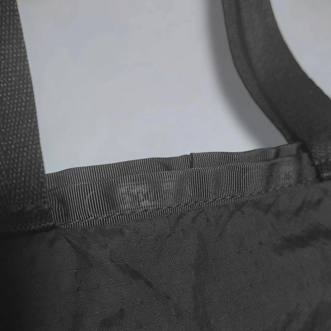 LeSportsac トートバッグ ブラック 無地の写真2枚目