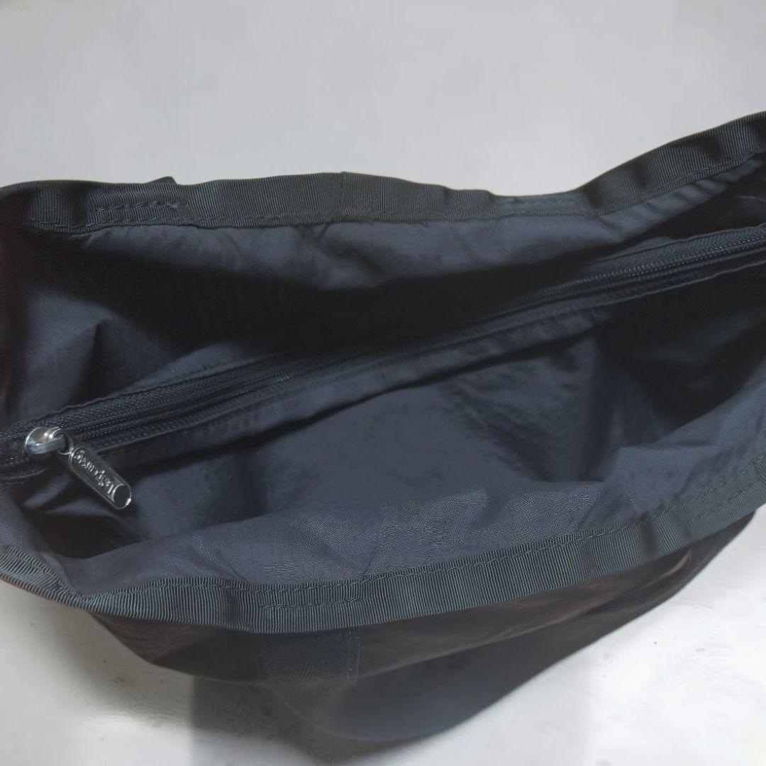 LeSportsac トートバッグ ブラック 無地の写真6枚目