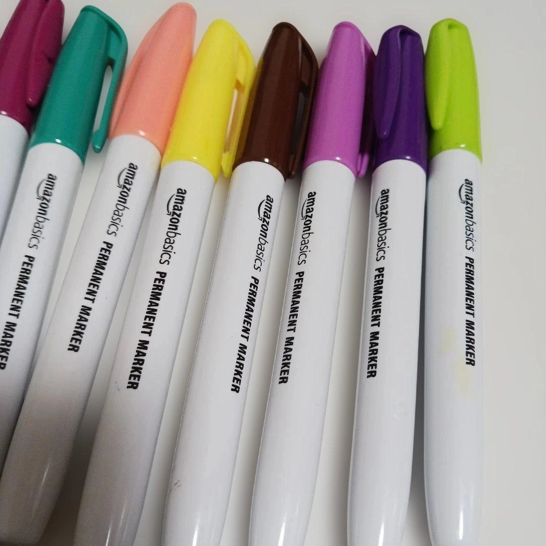 AmazonBasics 油性マーカー 11本セットの写真3枚目