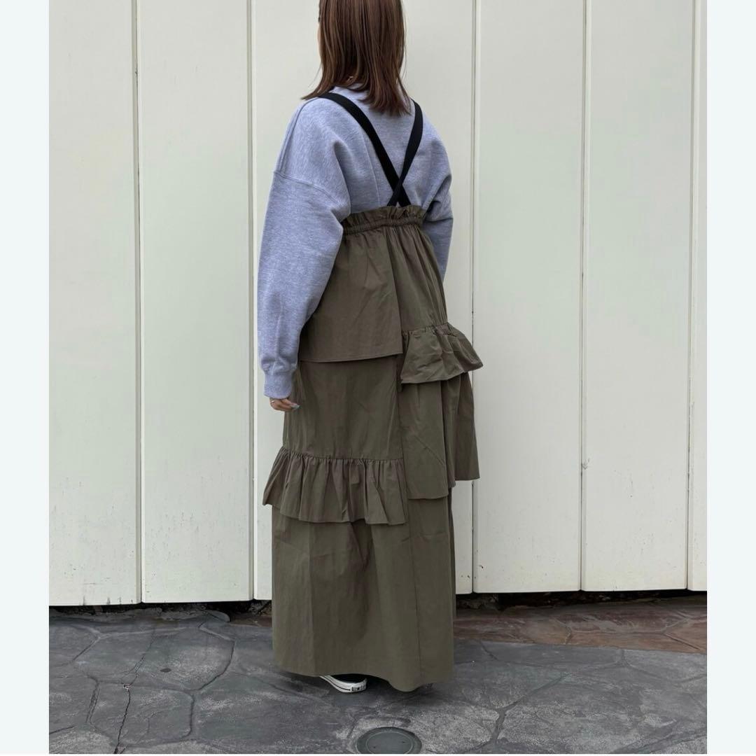 fredy emue アシメジャンスカ カーキの写真2枚目