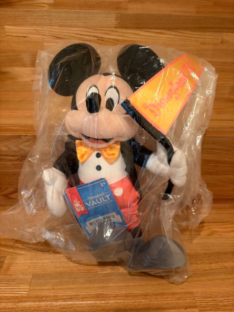 ディズニーランド 70周年記念 ミッキー ぬいぐるみ