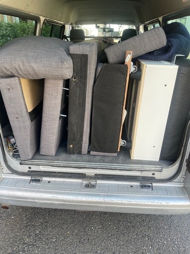 FRIHETEN IKEA フリーヘーテン 3人掛けソファベッドの写真2枚目