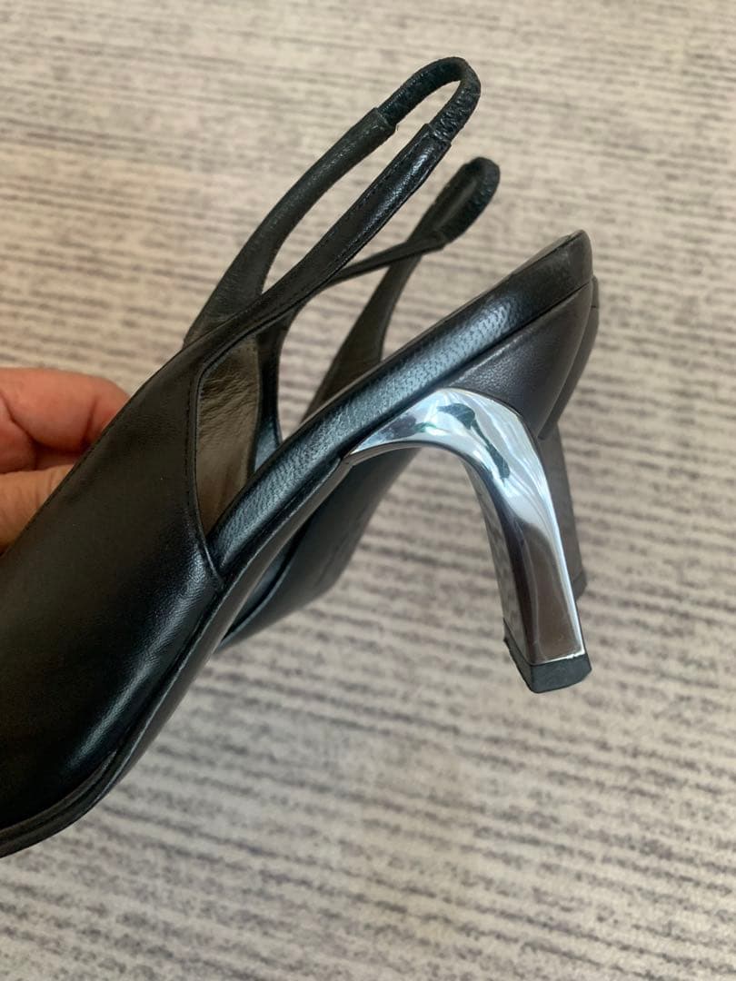 Salvatore Ferragamo パンプス ブラックの写真10枚目