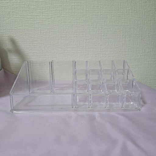 化粧品 置き場 ケースの写真2枚目