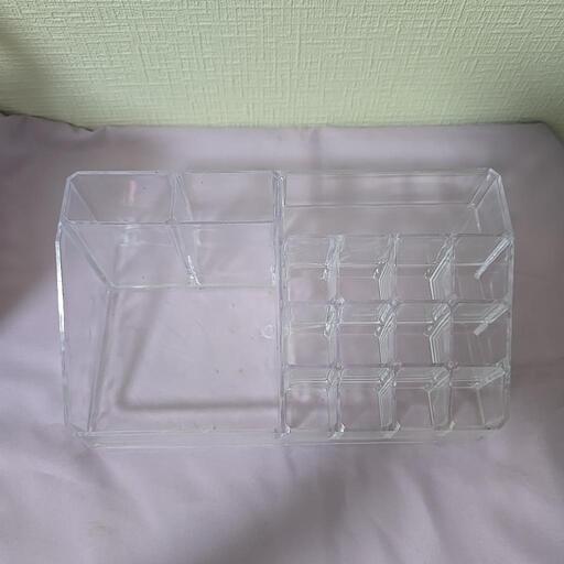 化粧品　置き場　ケースの写真3枚目