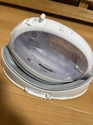 Panasonic パナソニック コードレススチームアイロン