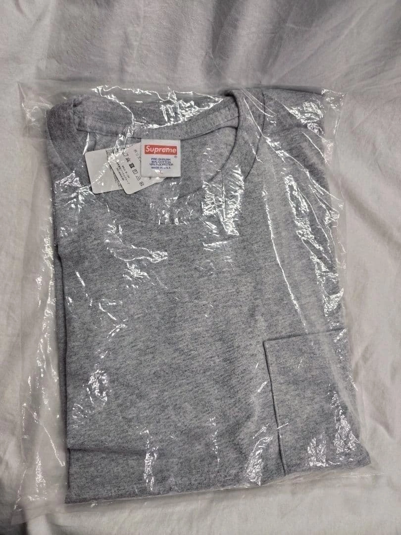 新品タグ付き★Supreme シュプリームポケット Tシャツ グレー Lサイズの写真3枚目
